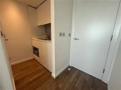 Picture 7